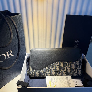 (새상품) 디올 오블리크 새들 지퍼 장지갑