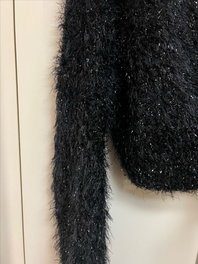 24년 스테이피플 부클 퍼 크롭 펄 가디건 글리터 반짝이 금장 단추 버튼 생일룩 파티룩 연말룩 데이트룩 이미지