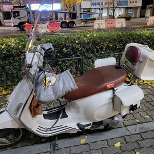 베스파 리니가 125 스쿠터