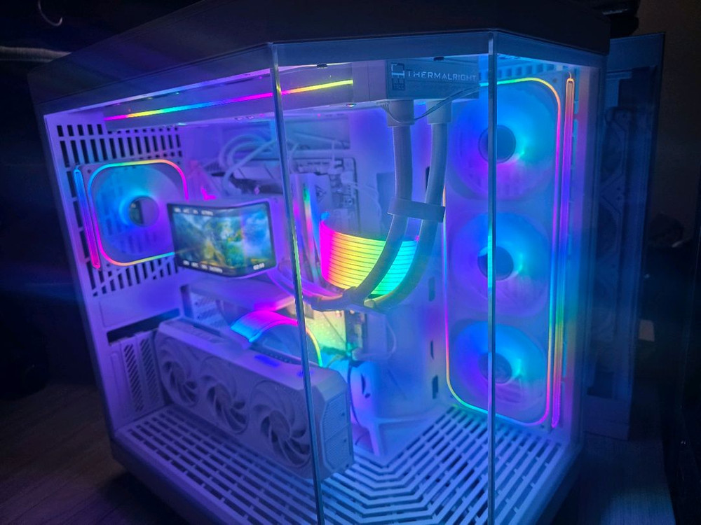 라이젠9 9950X3D 64GB RTX5070 Y70본체--1