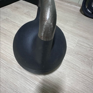 무게조절 케틀벨 이미지