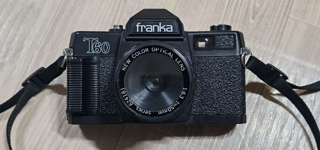 독일Franka T60 필름 카메라입니다 이미지