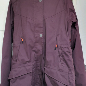 나이키 SB 허드슨 파카 런닝 브룩스 온러닝 아디다스