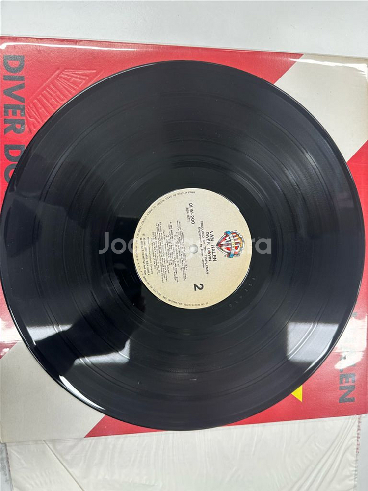 아티스트 & 앨범: 반 헤일런 (Van Halen) - Diver Down• 앨범 발매: 1982년• 제조--4