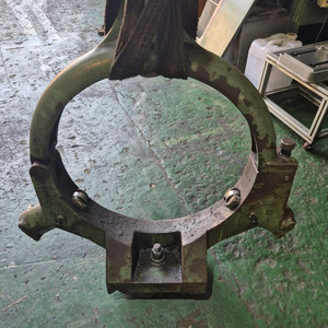 범용선반 한국공작기계900 고정방진구 내경600 이미지