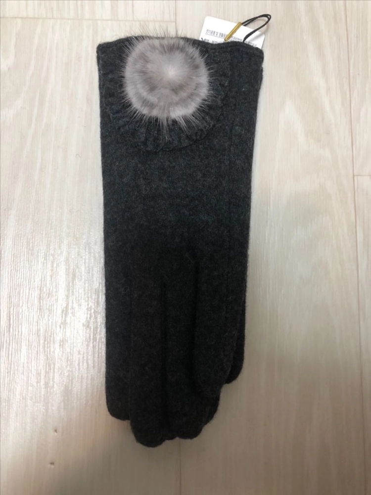 닥스 밍크방울 장갑(새것) 이미지