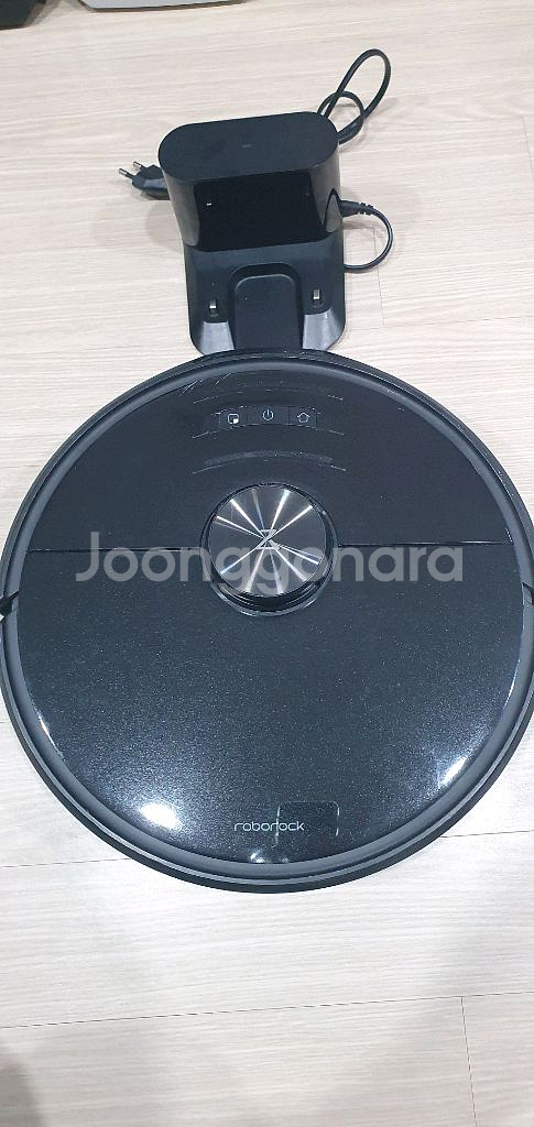 샤오미 로보락 s6maxv 로봇청소기 팝니다--0