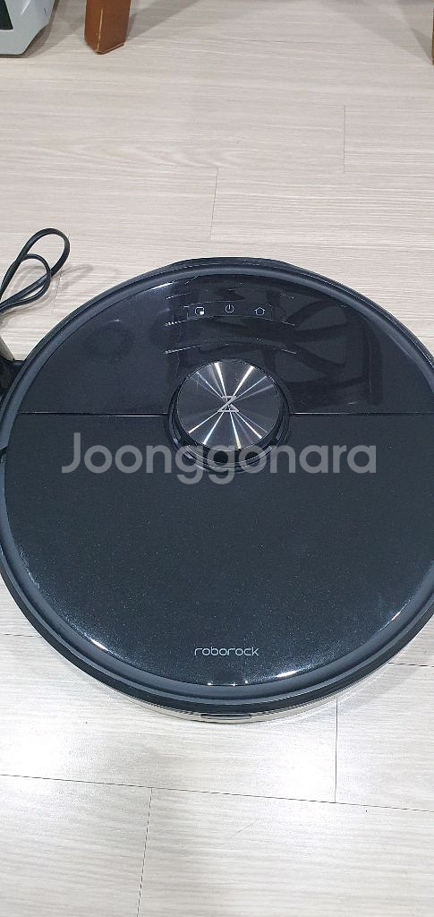 샤오미 로보락 s6maxv 로봇청소기 팝니다--3