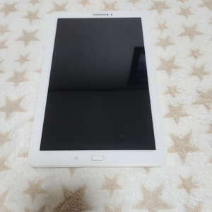 삼성 갤럭시탭A with S Pen.(화이트) SM-P580.32G. 파손기스없음.넷플릭스.유튜브가능.터치.카메라