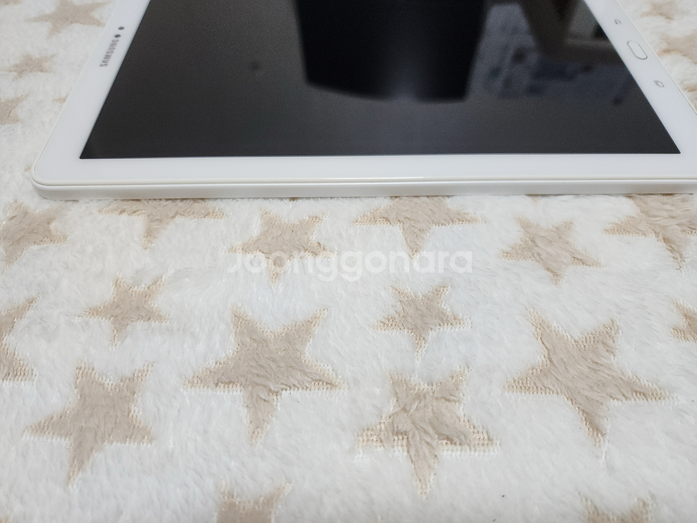 삼성 갤럭시탭A with S Pen.(화이트) SM-P580.32G. 파손기스없음.넷플릭스.유튜브가능.터치.카메라--2