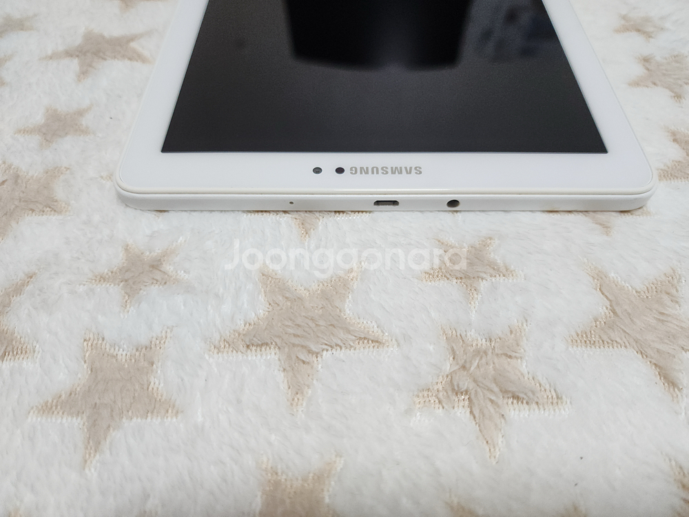 삼성 갤럭시탭A with S Pen.(화이트) SM-P580.32G. 파손기스없음.넷플릭스.유튜브가능.터치.카메라--3