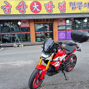 BMW G310R 오토바이 이미지