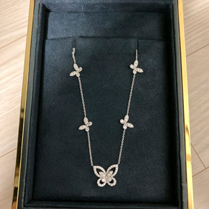 그라프 멀티 버터플라이 목걸이 이미지