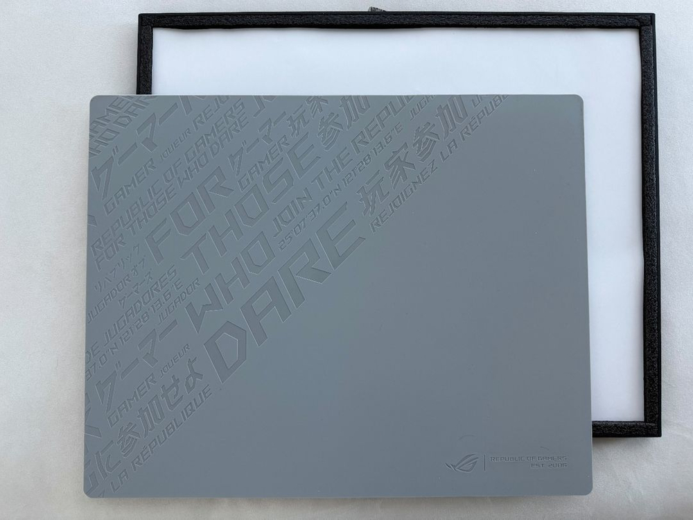 ROG moonstone 강화유리 마우스패드--1