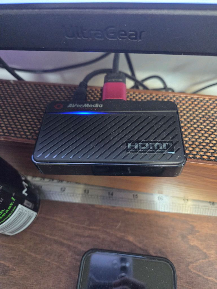 캐논eos rp + 24mm. 1.8렌즈 및 각종방송장비 풀세트판매 이미지