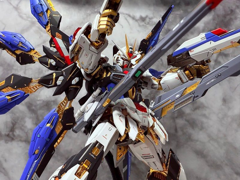MGEX 스트라이크 프리덤건담 완성작 이미지