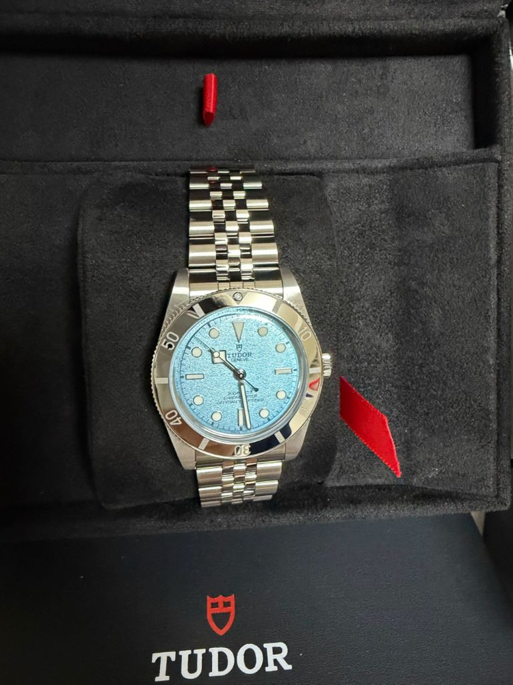 튜더 라군블루 한장판 시계 이미지