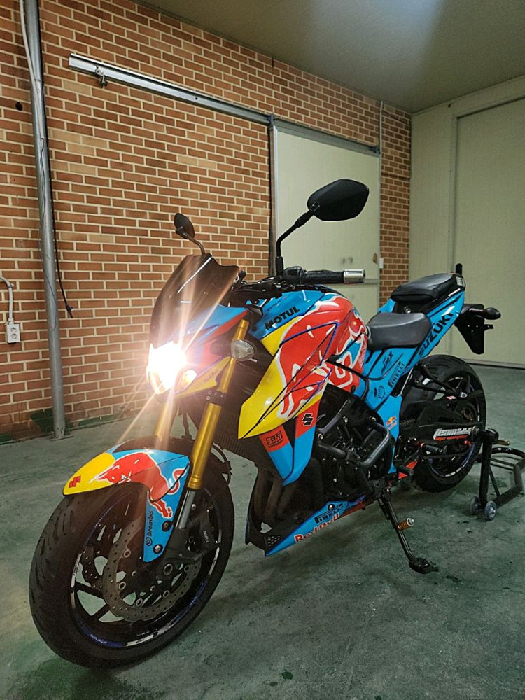 스즈키gsxs750 튜닝다수 요시무라 구변o판매합니다--6