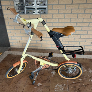 스트라이다 자전거 10kg 5.1 QR 크림