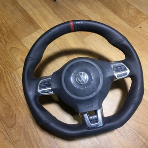 폭스바겐 6세대 골프 GTI 핸들 및 에어백
