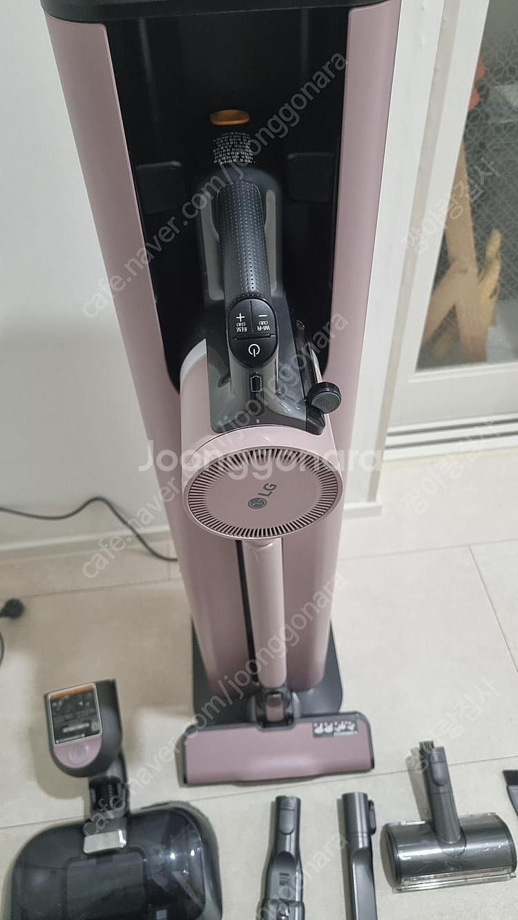 Lg오브제 스팀 무선청소기 풀세트 특A급 판매합니다--4