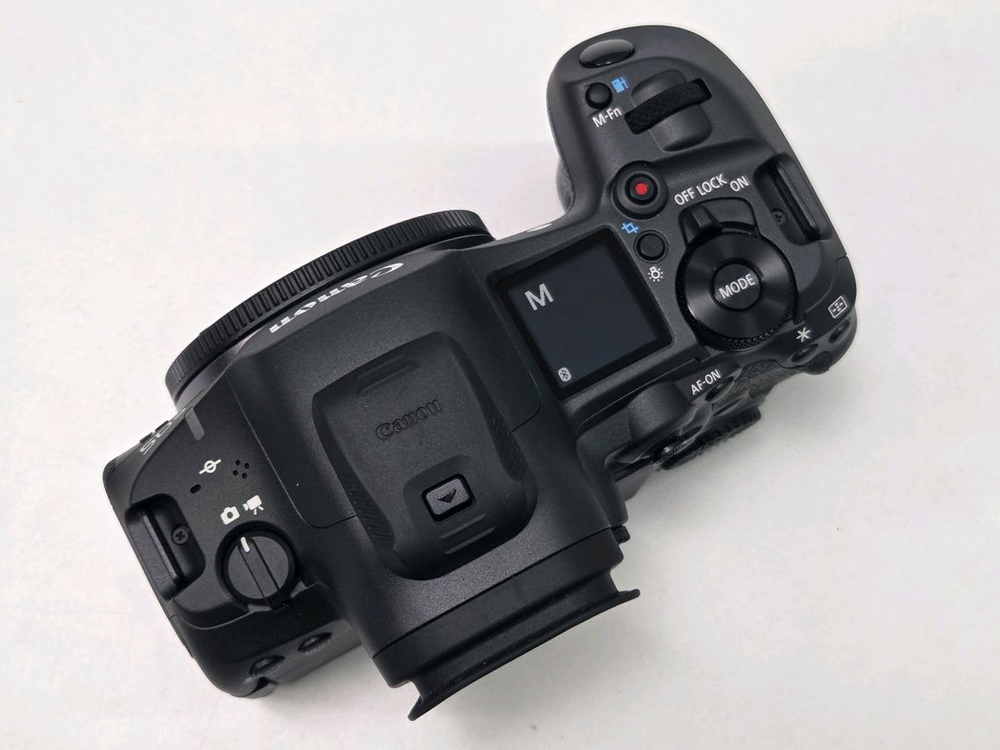 캐논 EOS R5 MARK2 + 24-105 렌즈킷 외 주변기기 판매합니다.--3