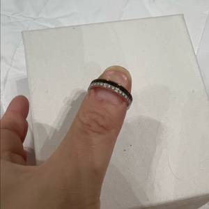 부쉐론 반지 귀걸이 목걸이 세트로 팝니다 이미지