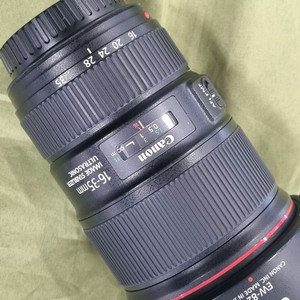 캐논 EF16-35F4L 이미지