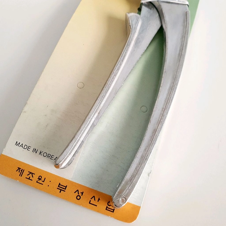 다용도캠핑가위, 채칼, 냄비받침, 뚝배기집게 (미사용) 이미지