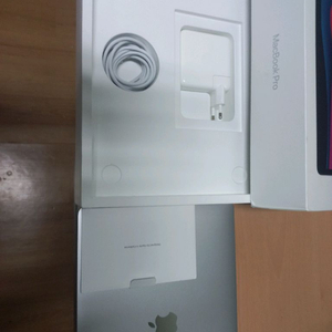 애플 맥북 프로 13형 M1 칩