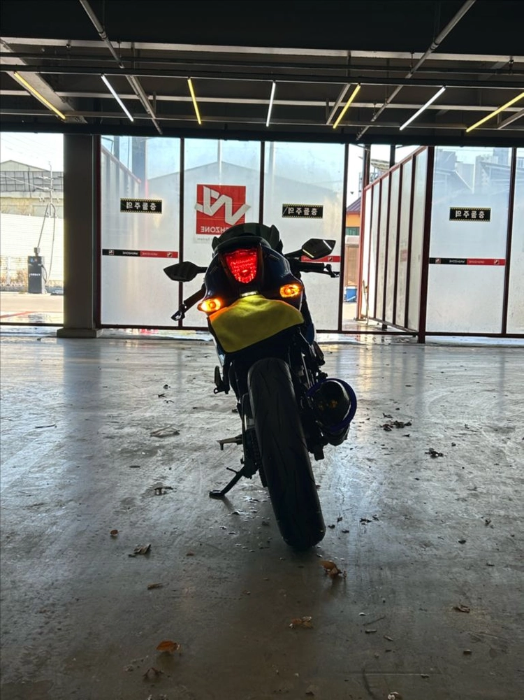 스즈키 GSX R125 요시무라 텐알미러 지엑알 18년식 경북 경주 포항 울산 영천 대구 부산 개인 이미지