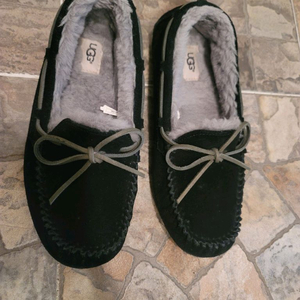 UGG 어그 모카신