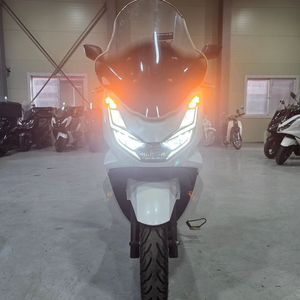 혼다 pcx125abs 21년식 4만km 상태S급 소모품올교환 점검완료:)