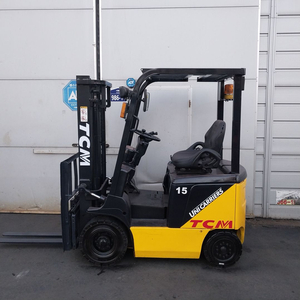 TCM 전동지게차 1.5톤 2단 3000MM 자동발 편개식 장착 2023년식 최상품 배터리 이미지