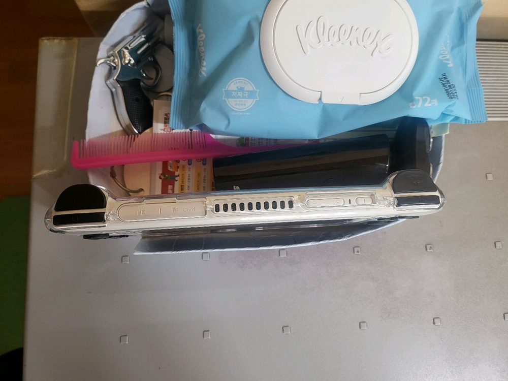 Odin 오딘 라이트 안드로이드 휴대용 UMPC 게임기 팝니다--2