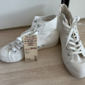 무인양품 하이탑 스니커즈 오프화이트 235mm 발이편한 하이컷 스니커 발수 오가닉 코튼무인양품 발이 편한 하이탑 스