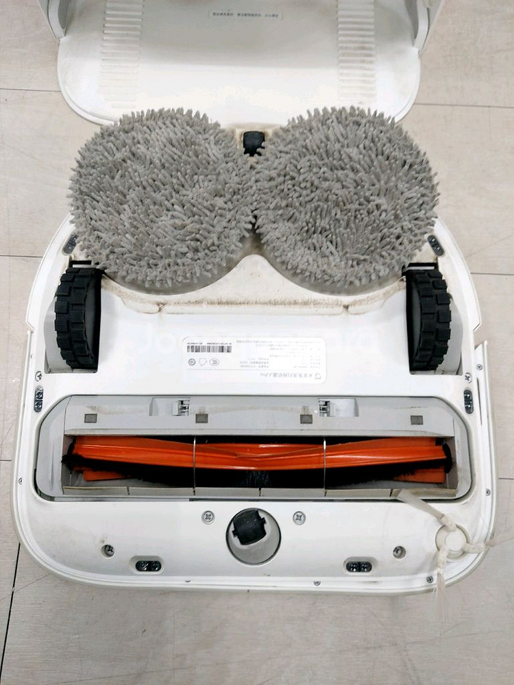 샤오미 미지아 프로 로봇청소기 stytj06zhm 물걸레--1