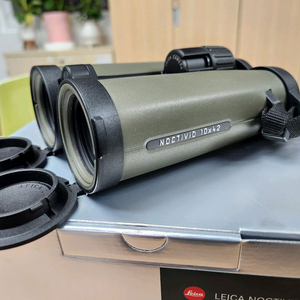 라이카 녹티비드 10x42 쌍안경