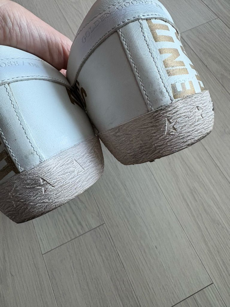 골든구스 10주년 한정판 골드이니셜 슈퍼스타 43--4