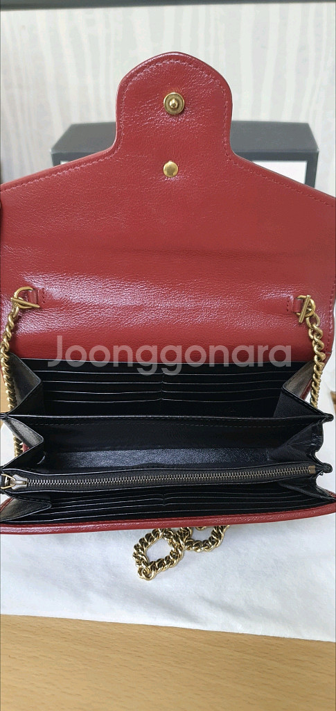 구찌 마몬트 마틀라세 크로스백 정품S급(감정O)프라다루이비통디올고야드샤넬셀린느보테가생로랑버버리발렌시아가--8