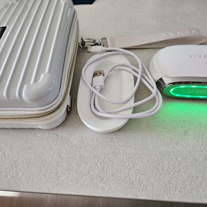 리본 비베카 갈바닉 마사지기 이미지