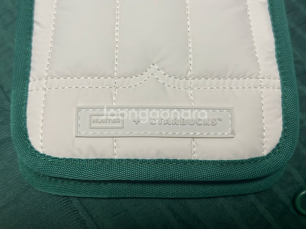 스타벅스 헌터 콜라보 폰파우치--1