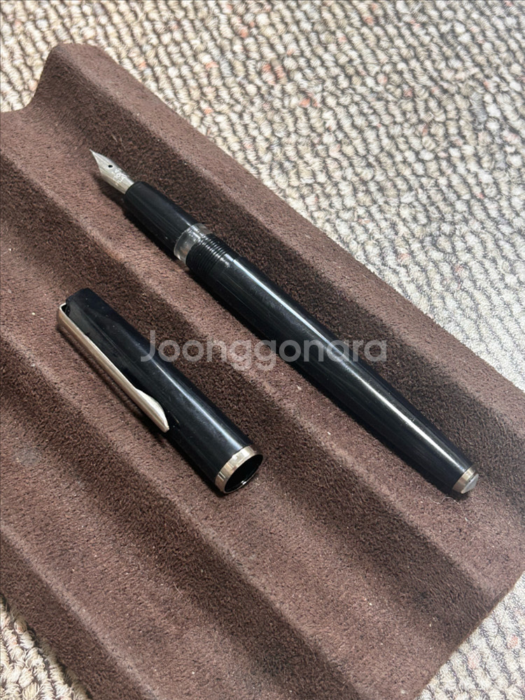 미사용 이탈리아 만년필 Studio 65 - 14K 도금 F 촉--3