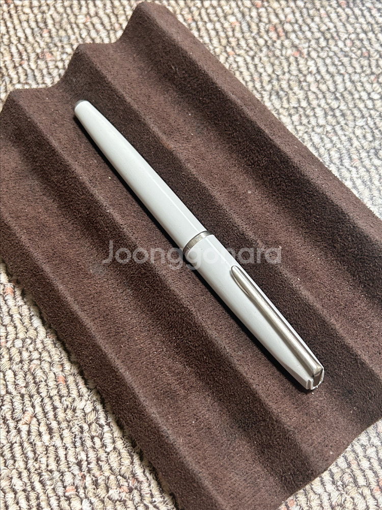 미사용 이탈리아 만년필 Studio 65 - 14K 도금 F 촉--1