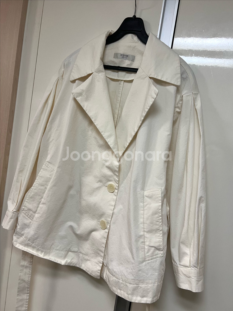 엠핀 퍼프소매 숏 트렌치 + 새틴 플리츠 롱스커트 자켓 코트 셔링 밴딩 주름 치마--4