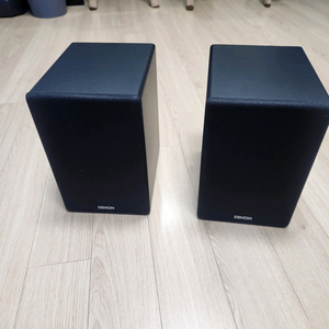 데논 북쉘프 스피커 판매. -거의새것-