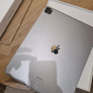 아이패드 프로 6세대 셀룰러 + wifi 128GB