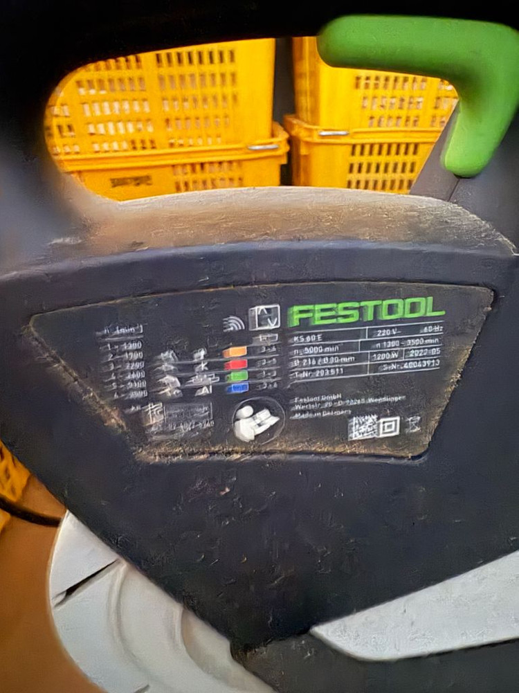 독일 페스툴 슬라이딩 각도절단기 이미지