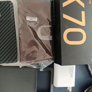 샤오미 k70 pro 16RAM 256GB