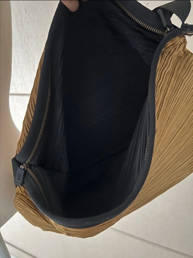 이세이미야케 플리츠 플리즈 숄더백--3